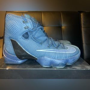 Nike LeBron 13 Elite